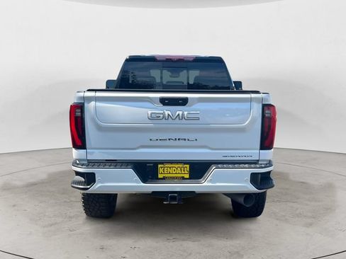 Used 2024 GMC Sierra 3500 Denali w/ Denali Reserve Package AWD/4WD image 6