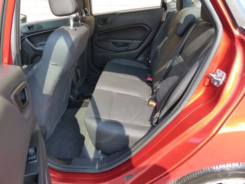 Used 2019 Ford Fiesta SE FWD image 35