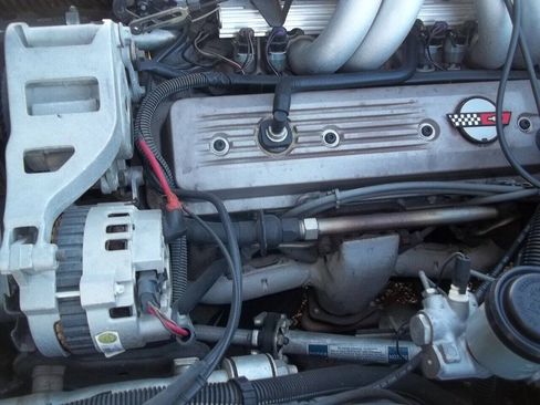 Used 1990 Chevrolet Corvette Convertible RWD image 19