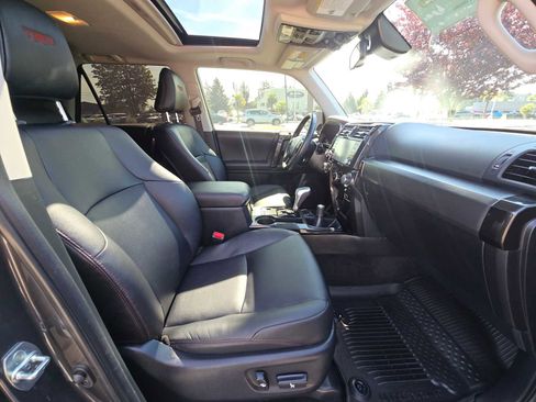 Certified 2023 Toyota 4Runner TRD Off-Road Premium w/ Off Road Premium Plus Package AWD/4WD image 11