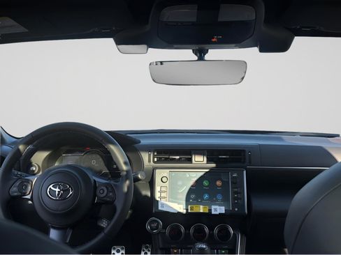 New 2026 Toyota GR86 Premium image 3