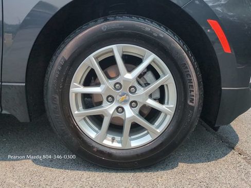 Used 2022 Chevrolet Equinox LT FWD image 12