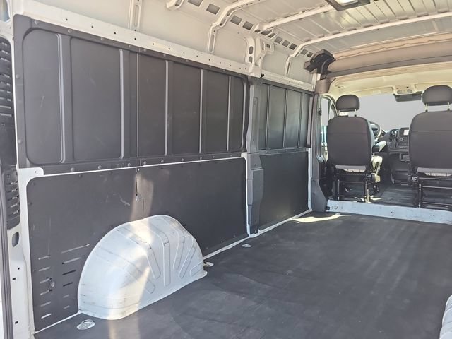 Used 2025 RAM ProMaster 2500 w/ Convenience Group FWD image 7