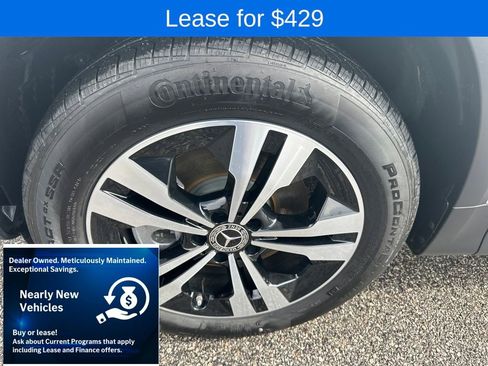 Used 2025 Mercedes-Benz GLB 250 4MATIC image 14