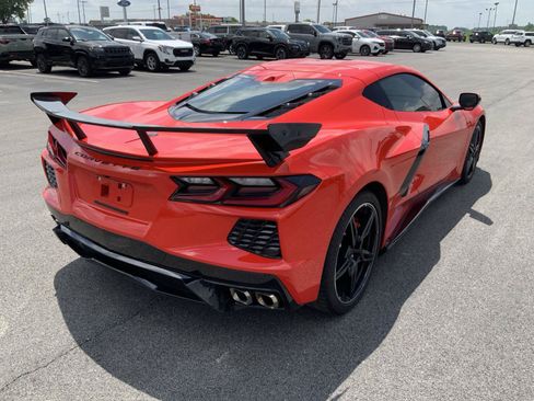 Used 2022 Chevrolet Corvette Stingray Premium Cpe w/ Battery Protection Package RWD image 12