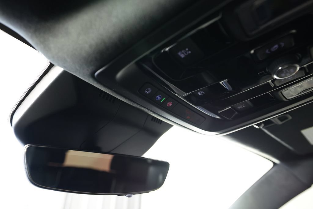 Used 2026 Cadillac Escalade V AWD/4WD image 36