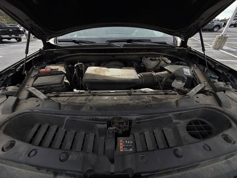 Used 2021 Chevrolet Tahoe Z71 w/ Z71 Signature Package image 33