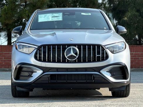 New 2025 Mercedes-Benz GLC 43 AMG 4MATIC Coupe image 9