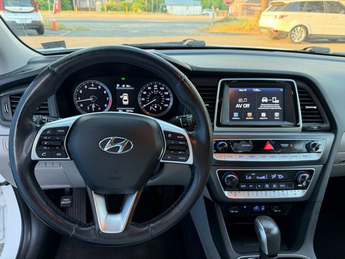 Used 2019 Hyundai Sonata SEL FWD image 18