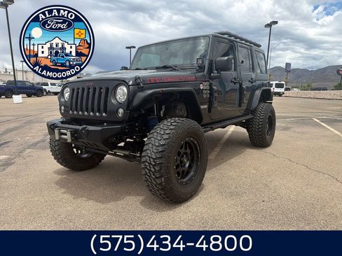 Used 2017 Jeep Wrangler Unlimited Rubicon AWD/4WD image 1