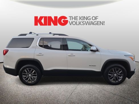 Used 2017 GMC Acadia SLT image 8