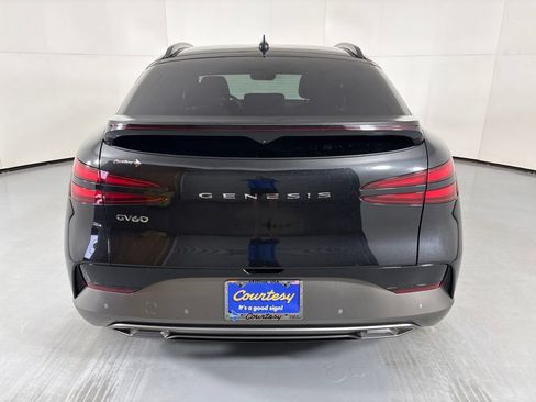 Used 2023 Genesis GV60 Advanced AWD/4WD image 7