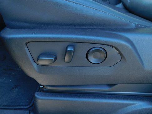 Used 2025 Chevrolet Tahoe Z71 image 28