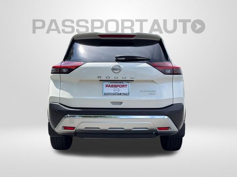 Certified 2023 Nissan Rogue Platinum AWD/4WD image 9