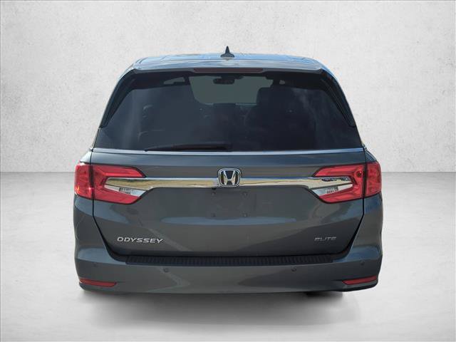 Used 2018 Honda Odyssey Elite image 6