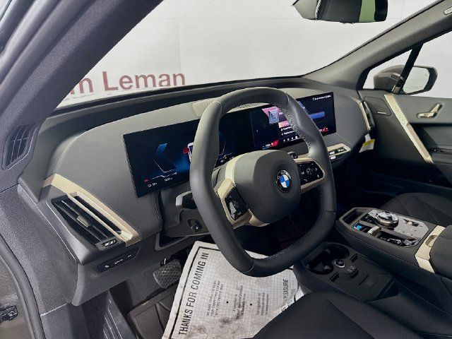 Used 2026 BMW iX xDrive45 AWD/4WD image 9