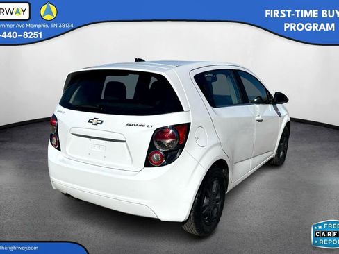 Used 2014 Chevrolet Sonic LT image 5
