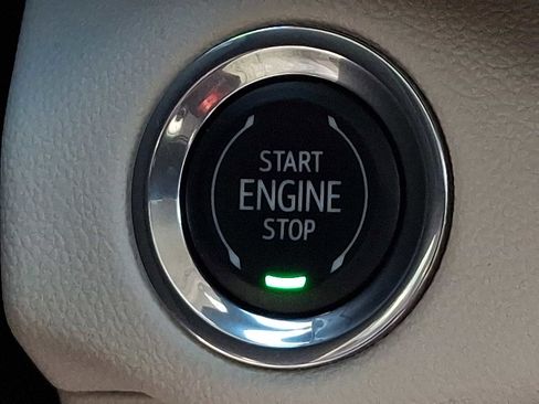 Used 2022 Buick Envision Preferred image 25