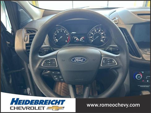 Used 2018 Ford Escape SE w/ SE Sync 3 Package FWD image 18