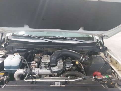 Used 2017 Nissan Titan SV AWD/4WD image 82