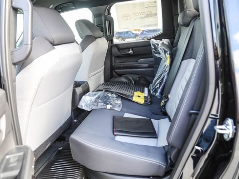 New 2025 Toyota Tacoma TRD Off-Road image 20