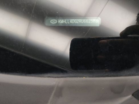 Used 2024 Hyundai Elantra SE FWD image 33