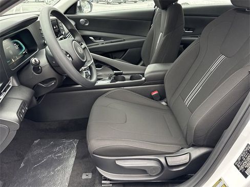 New 2026 Hyundai Elantra Blue image 9
