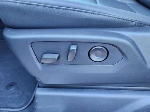 New 2026 GMC Sierra 1500 SLT w/ SLT Premium Plus Package image 18