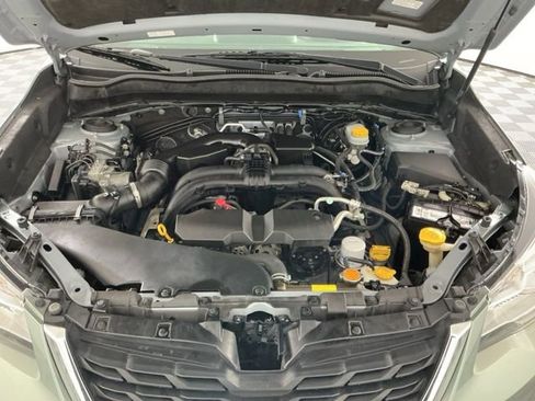 Used 2017 Subaru Forester 2.5i Premium AWD/4WD image 40