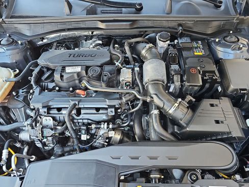 Used 2023 Hyundai Sonata Limited FWD image 13