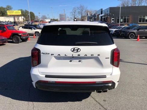 Used 2025 Hyundai Palisade Calligraphy image 4