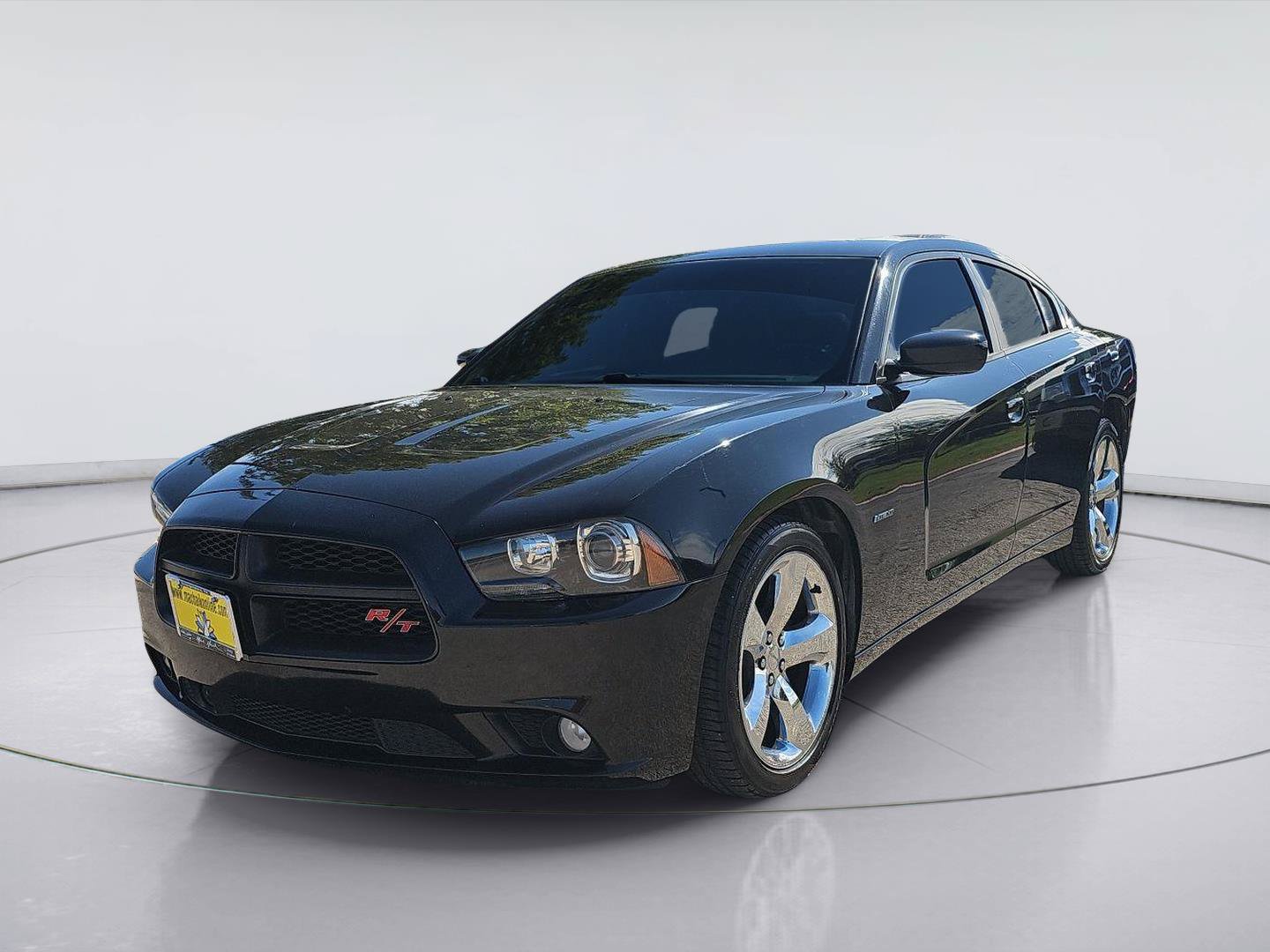 Used 2014 Dodge Charger R/T RWD image 1