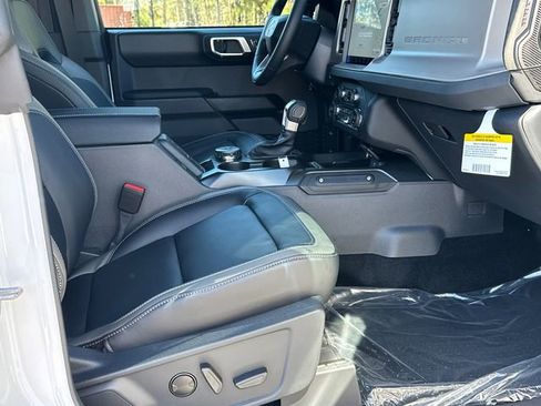 New 2026 Ford Bronco Outer Banks AWD/4WD image 13