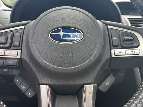 Used 2018 Subaru Forester 2.5i Touring w/ Popular Package #3B AWD/4WD image 24