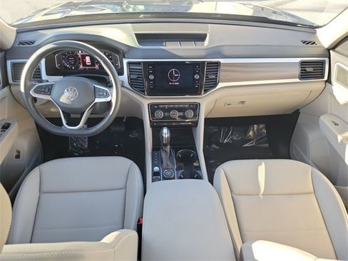 Used 2022 Volkswagen Atlas SEL image 15