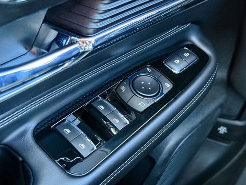 Certified 2022 Lincoln Corsair Reserve w/ Equipment Group 201A image 29