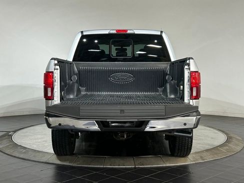 Used 2019 Ford F150 Lariat w/ Equipment Group 502A Luxury AWD/4WD image 37