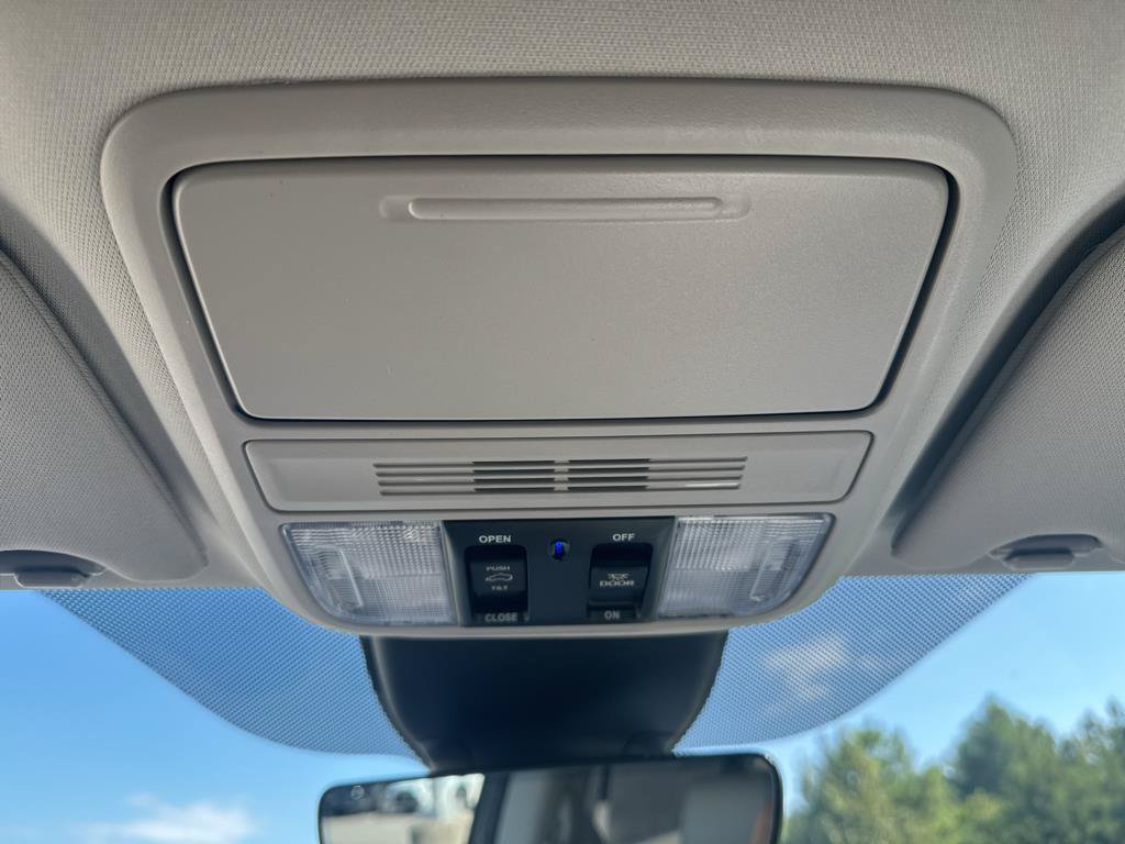 New 2027 Honda Odyssey EX-L image 18