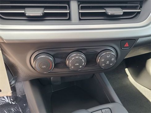 New 2026 Chevrolet Trax LS w/ Driver Confidence Package image 32