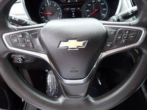 Used 2018 Chevrolet Equinox LS FWD image 14