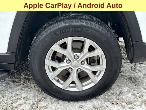 Used 2023 Jeep Grand Cherokee L Limited image 9