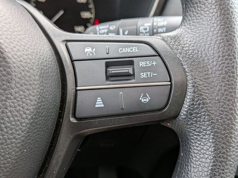 Used 2023 Honda CR-V EX image 16