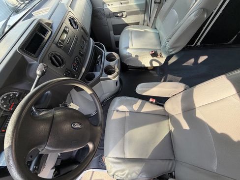 Used 2013 Ford E-350 and Econoline 350 Extended Super Duty w/ PWR Group image 11