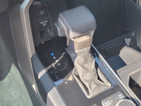 Used 2023 Toyota Tundra SR5 AWD/4WD image 23