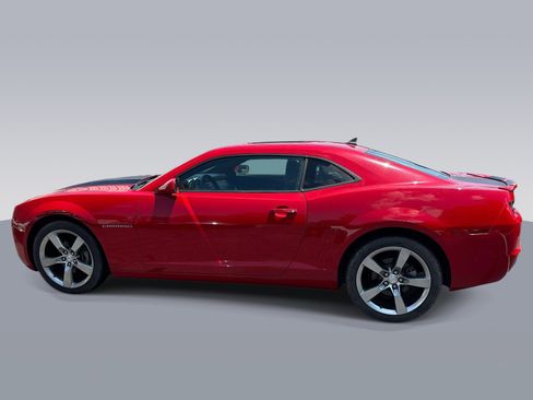 Used 2010 Chevrolet Camaro LT w/ RS Package RWD image 6