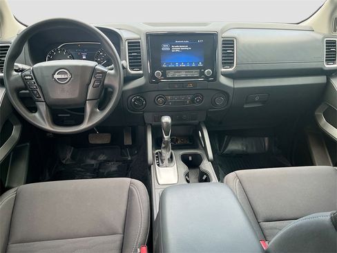Used 2022 Nissan Frontier SV image 20