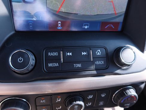 Used 2019 GMC Acadia Denali w/ Technology Package AWD/4WD image 22