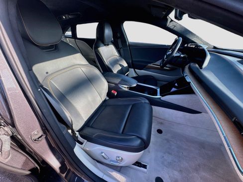 Used 2024 Lucid Air Touring AWD/4WD image 13