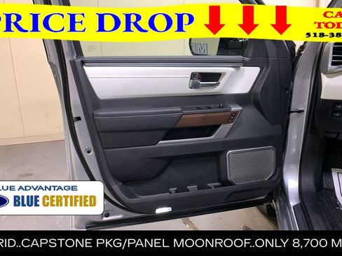 Used 2025 Toyota Tundra Capstone AWD/4WD image 32