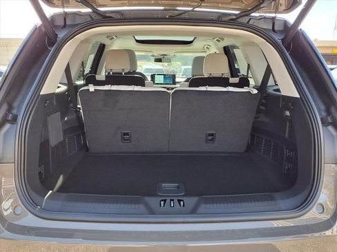 New 2026 Lincoln Aviator 2WD image 16